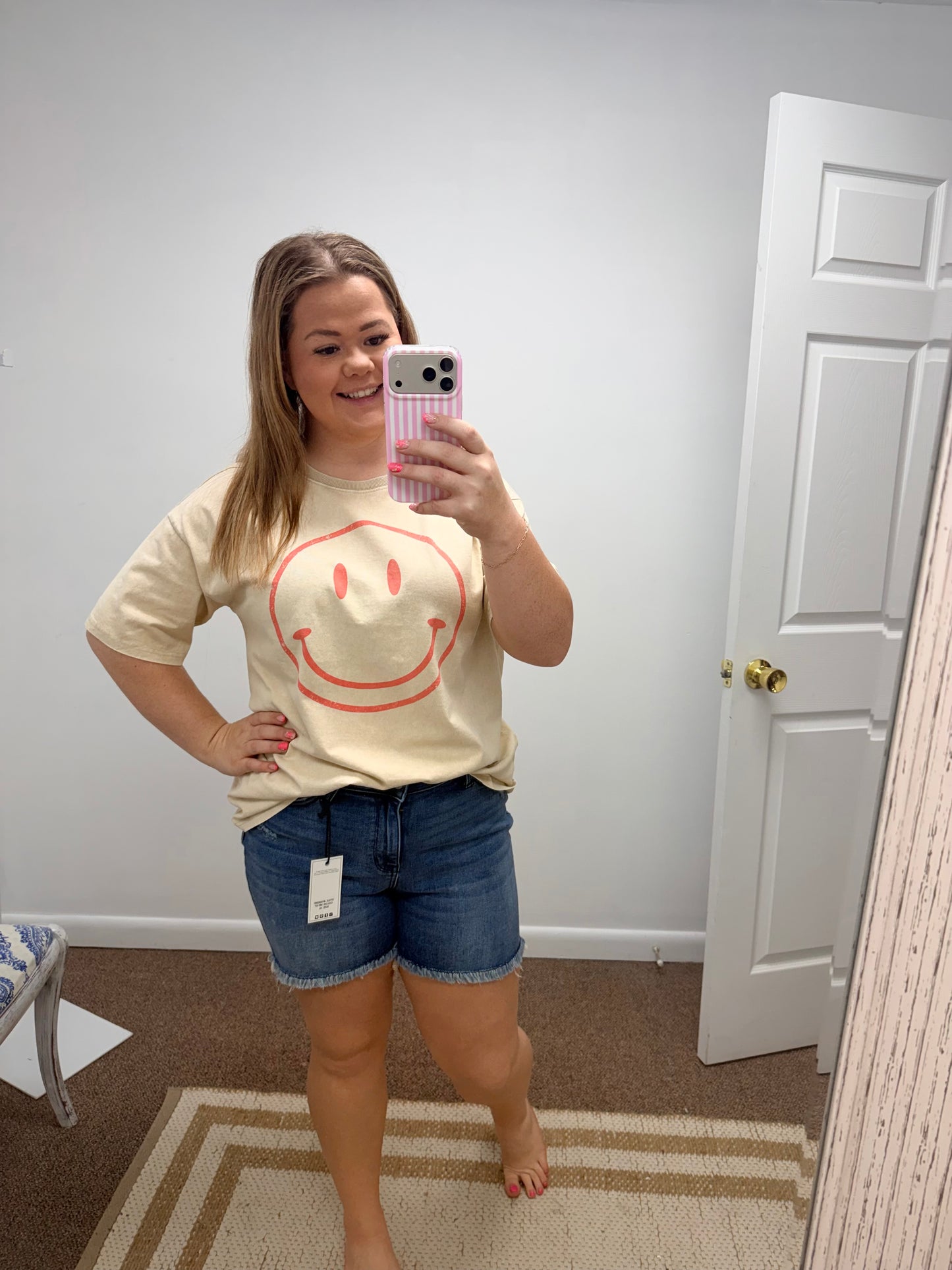 Keep Smiling Graphic Tee