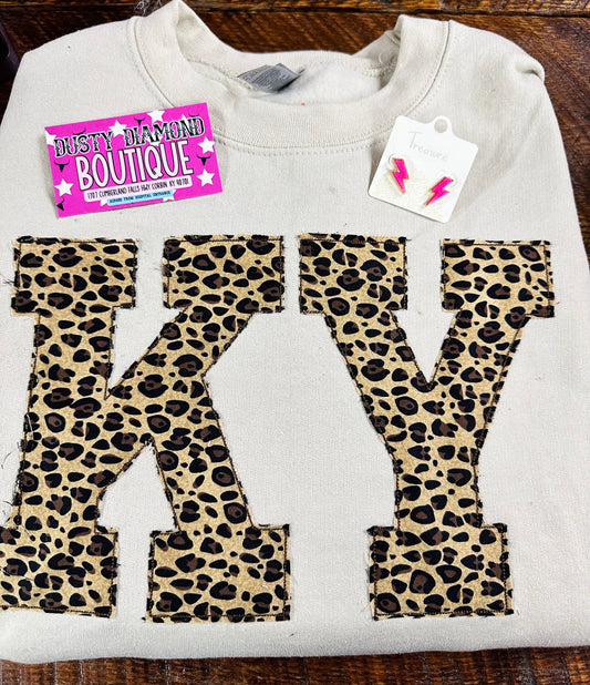 KY cheetah Crewneck